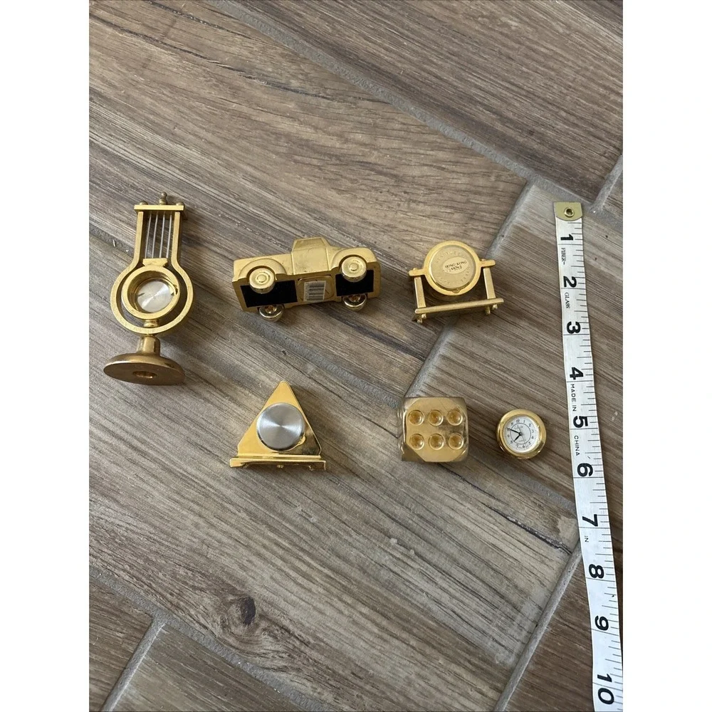 Lot Of‎ 5 Miniature Clocks ( Not Tested) Card, Dice, Smiley Face Clock